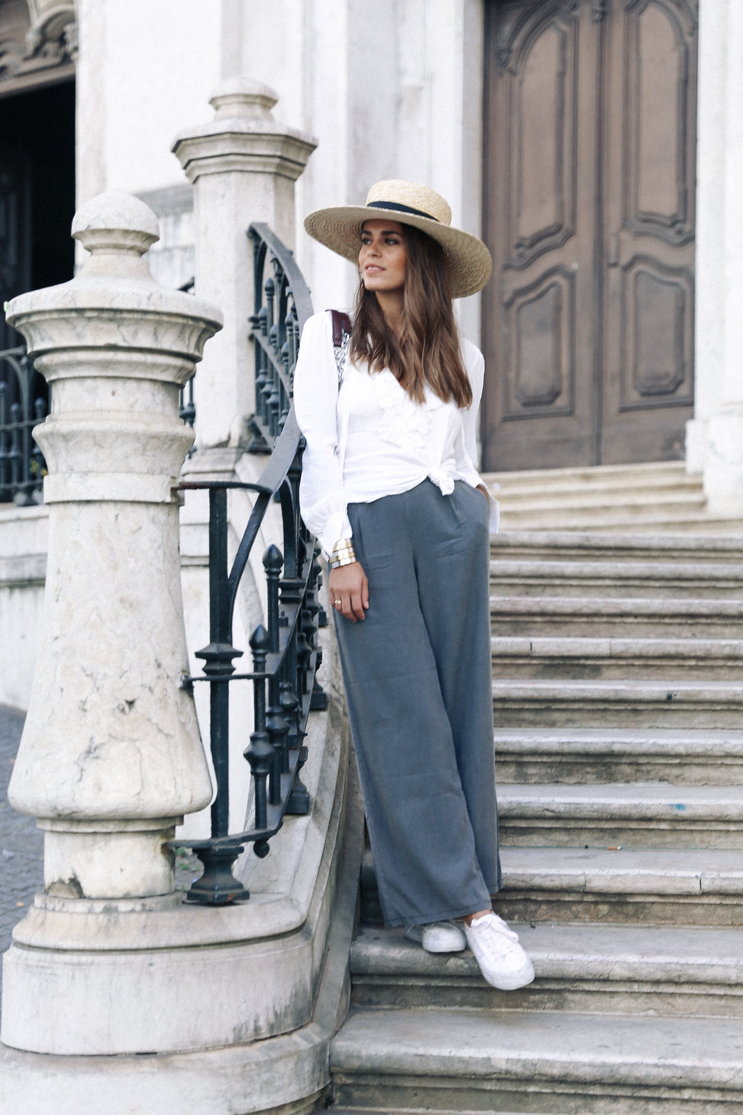 Effortless Grey Culottes with a White Shirt and Sneakers Effortless Grey Culottes with a White Shirt and Sneakers — Lisbon Outfits 2027