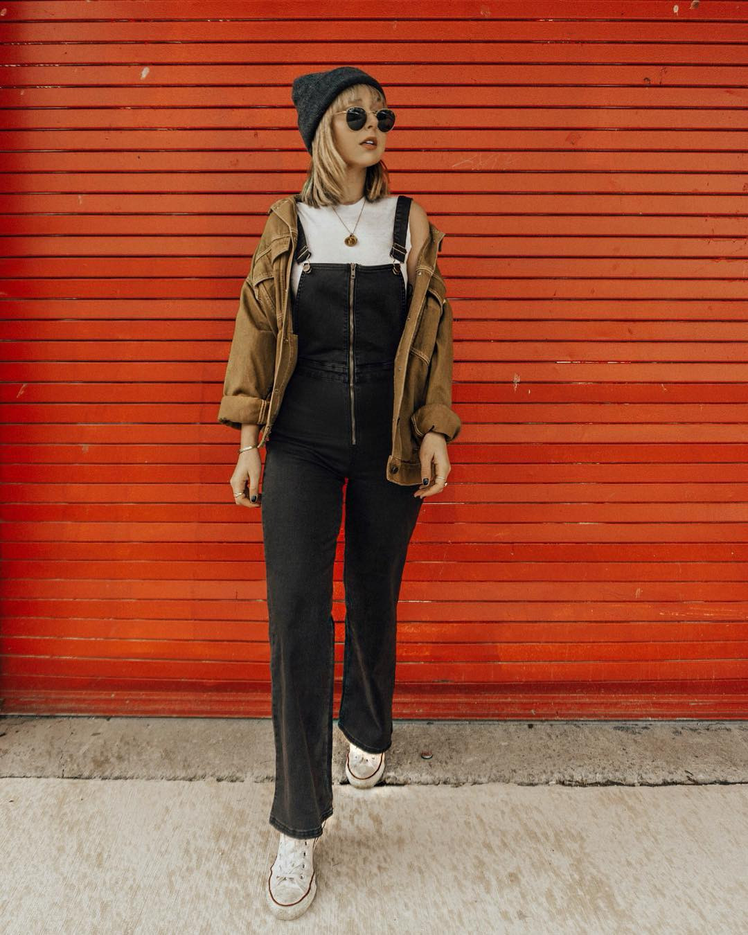 White Sneakers Outfit Idea White Sneakers Outfit Idea — Grunge Outfits 2027