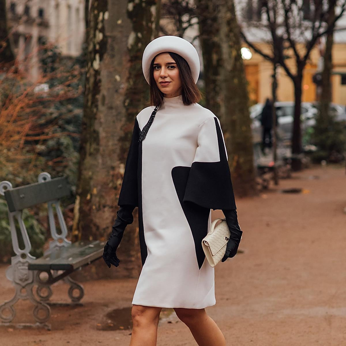 Graphic A-Line Dress with Matching Gloves and Beret Graphic A-Line Dress with Matching Gloves and Beret — Spring Europe Outfits 2027