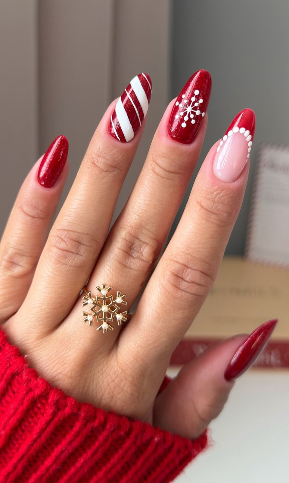 Long Almond Variety Christmas Motifs Long Almond Variety Christmas Motifs — Easy Christmas Nails 2026