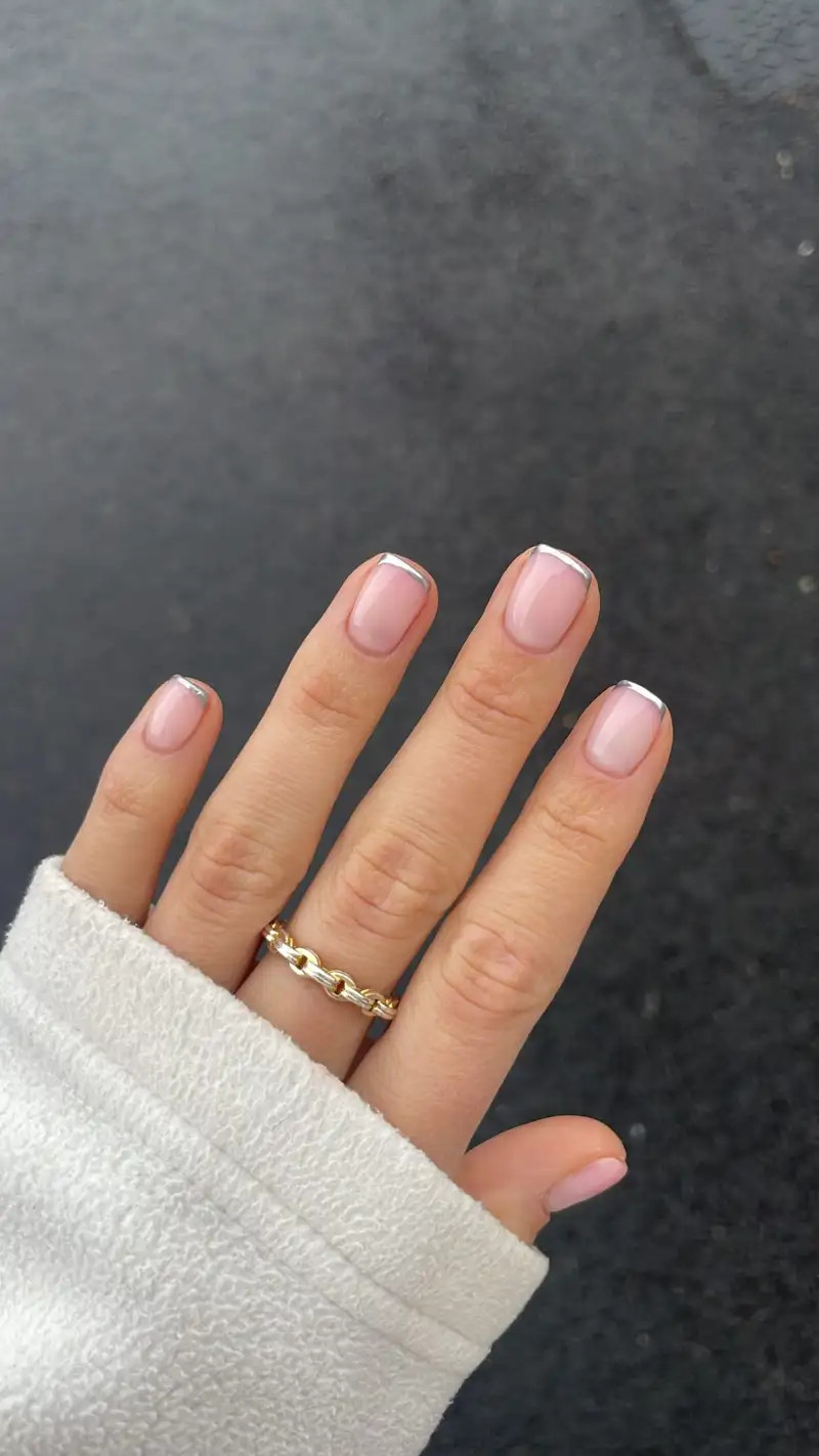 Silver Lined French Square Nails Silver Lined French Square Nails — Short Graduation Nails 2027