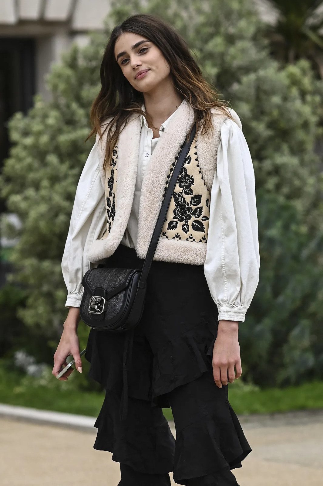 Embellished Shearling Vest Over Collared Shirt and Ruffled Pants Embellished Shearling Vest Over Collared Shirt and Ruffled Pants — Alt Outfits 2027