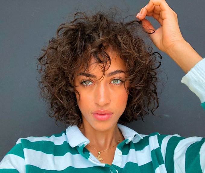 Chin To Shoulder Length Visual Idea Chin To Shoulder Length Visual Idea — Shag Haircut 2027
