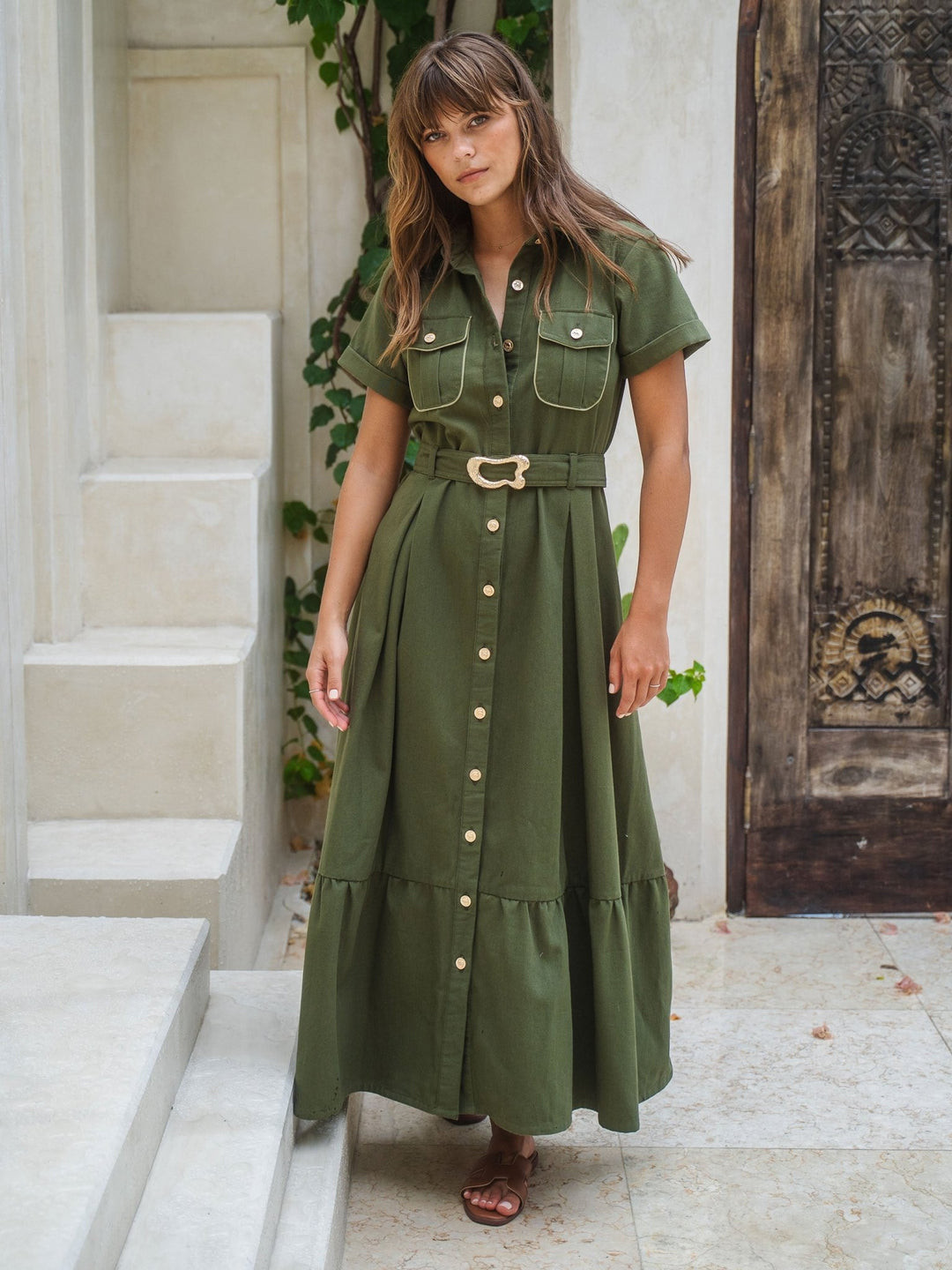 Utility Maxi Dress with Leather Sandals for Day-to-Night Style Utility Maxi Dress with Leather Sandals for Day-to-Night Style — Savannah Outfits 2027