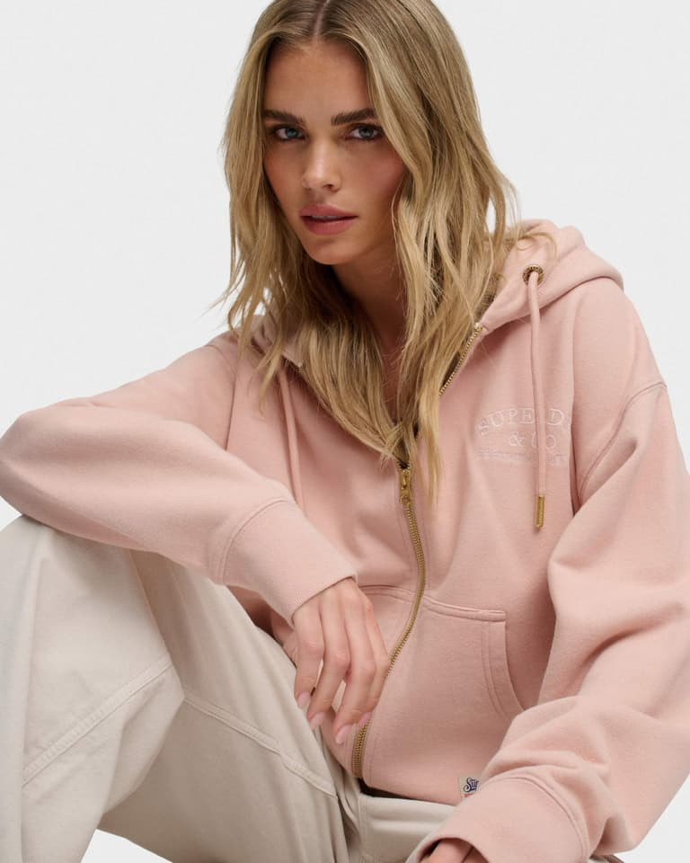 Relaxed Pink Hoodie: Effortless Casual Comfort Relaxed Pink Hoodie: Effortless Casual Comfort — Urban Outfitters Outfits 2027