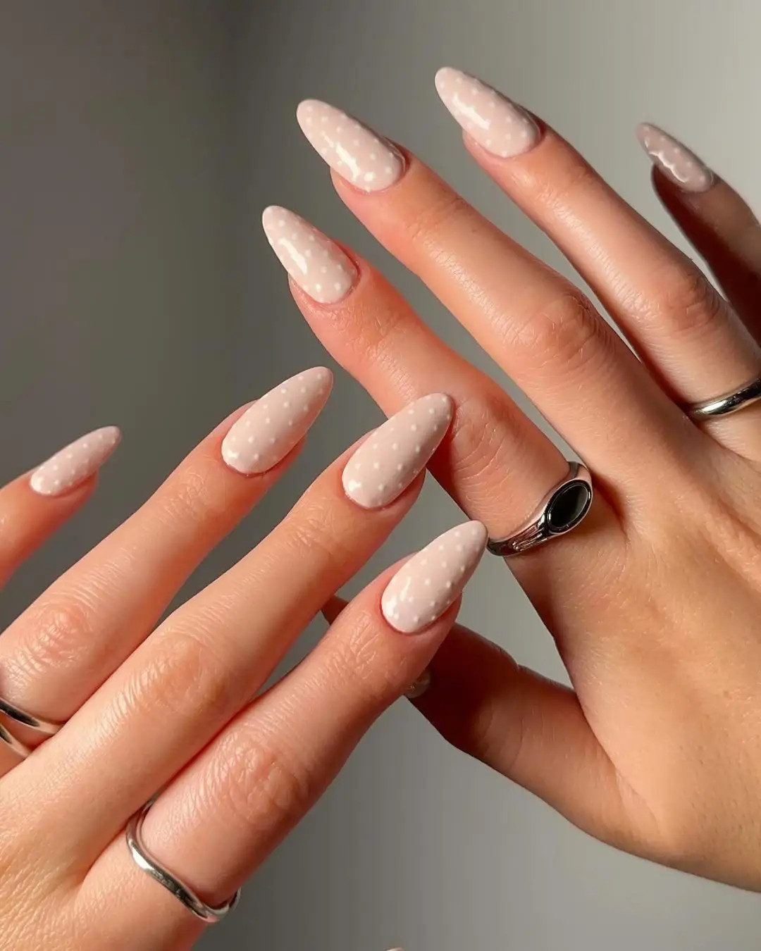 Pale Pink Polka Dots Pale Pink Polka Dots — Nails 2027 for Everyday