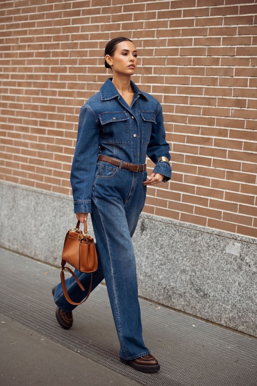 Dark Wash Denim Jumpsuit for Casual Day Out Dark Wash Denim Jumpsuit for Casual Day Out — Italy Outfits 2027
