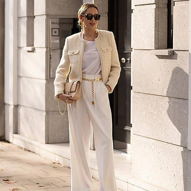 Chic Cream Bouclé Jacket Elevates White Wide-Leg Trousers Chic Cream Bouclé Jacket Elevates White Wide-Leg Trousers — Vintage Outfits 2027