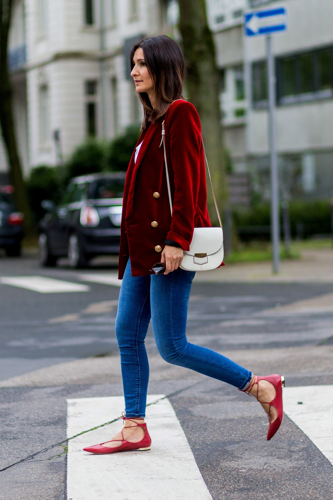 Blue Skinny Jeans with Red Velvet Blazer and Ballet Flats — Scene Skinny Jeans Outfits 2027