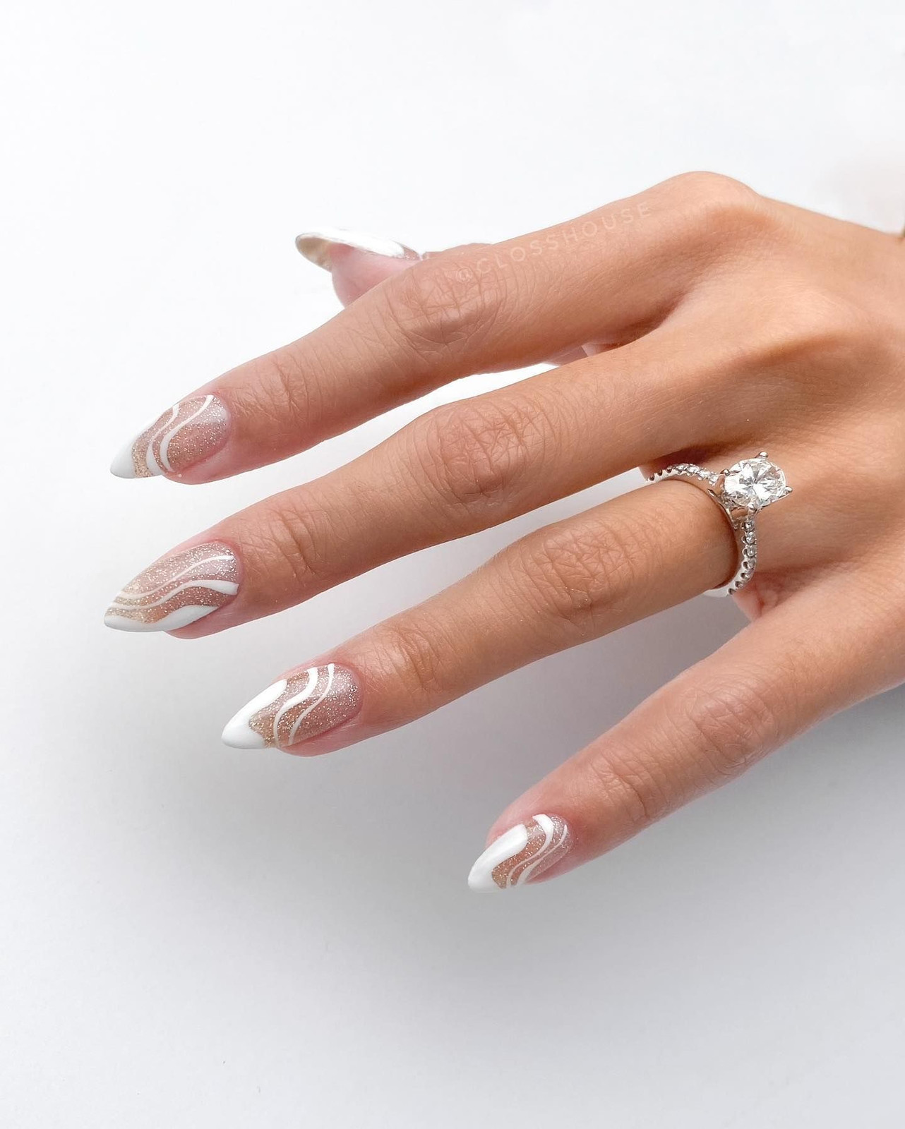 Wavy Glitter Lines Almond Nails Wavy Glitter Lines Almond Nails — Short Graduation Nails 2027