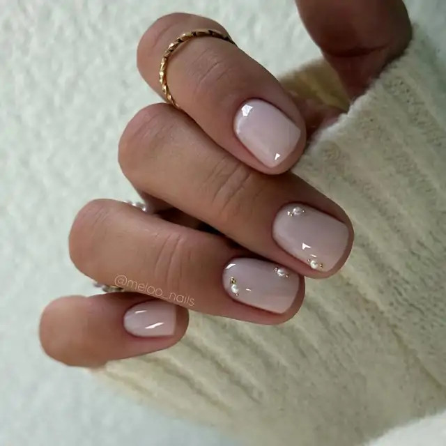 Visual Idea Visual Idea — Nails 2027 for Blondes