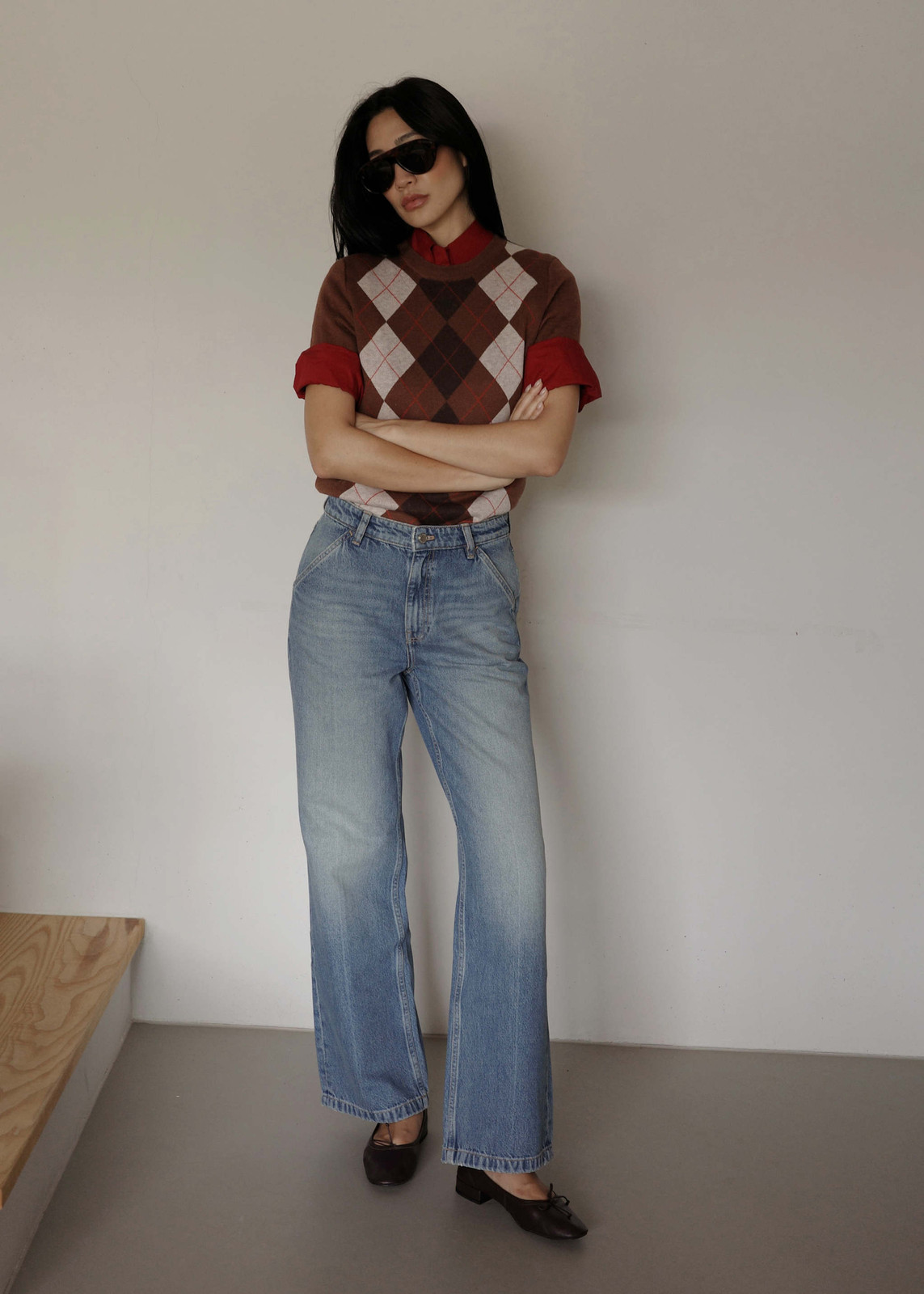 Argyle Sweater Vest and Red Shirt with Wide Leg Jeans Argyle Sweater Vest and Red Shirt with Wide Leg Jeans — Sweater and Jeans Outfits 2027