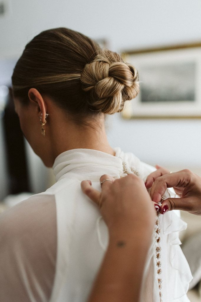 Blonde With Highlights Visual Idea Blonde With Highlights Visual Idea — Bridal Updos 2027