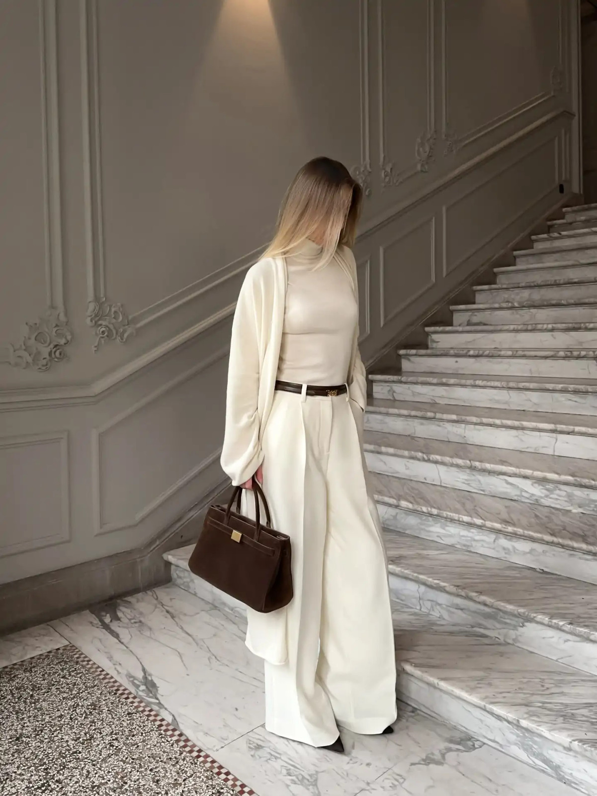 Monochrome Cream Knitwear Ensemble with Wide-Leg Trousers Monochrome Cream Knitwear Ensemble with Wide-Leg Trousers — Winter Cream Outfits 2027