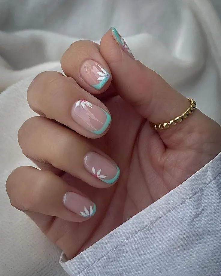 Glossy Mint Outline Floral Short Squares — French Tip Nails 2027
