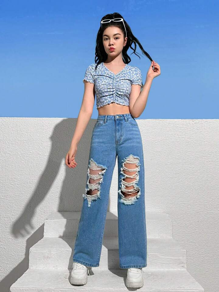 Floral Crop Top and Ripped Wide-Leg Jeans: Summer Casual Edge Floral Crop Top and Ripped Wide-Leg Jeans: Summer Casual Edge — Teen Outfits 2027