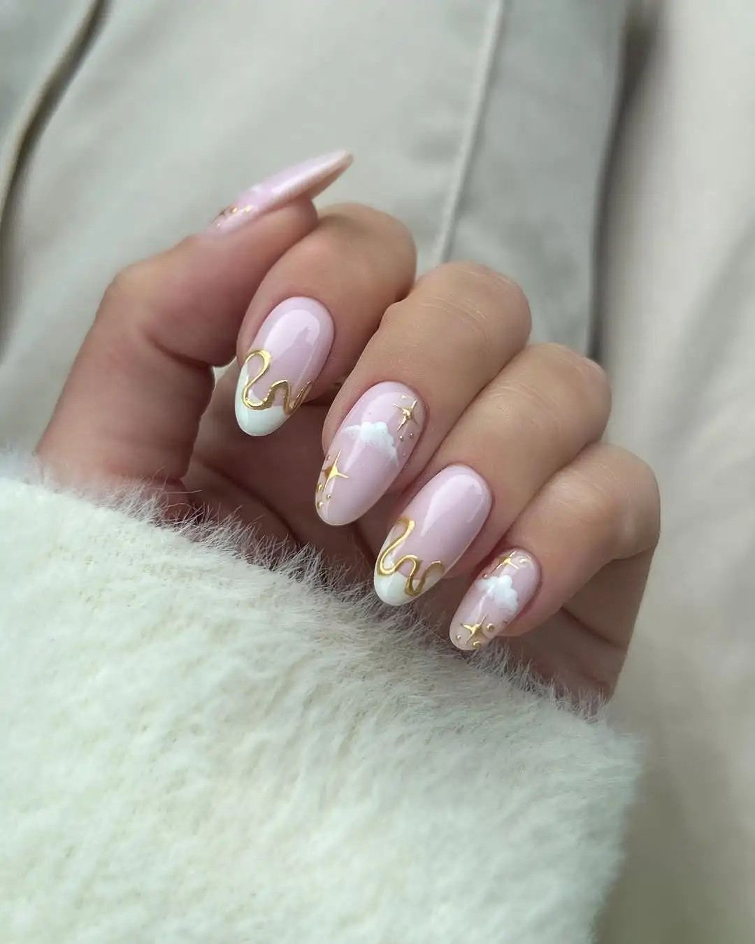 Pale Pink Abstract Line Oval Nails Pale Pink Abstract Line Oval Nails — Dusty Rose Nails 2027