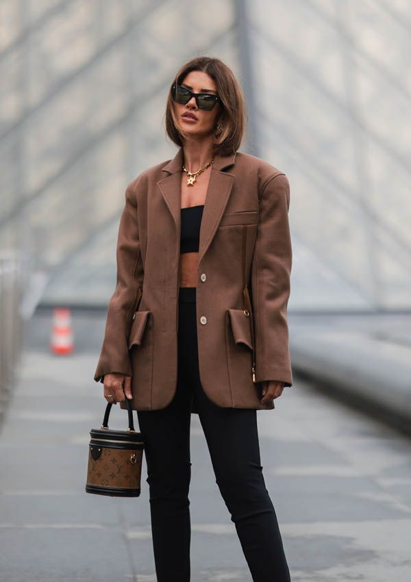 Casual Chocolate Brown Suede Jacket with Over-the-Knee Boots Casual Chocolate Brown Suede Jacket with Over-the-Knee Boots — Chocolate Brown Outfits 2027