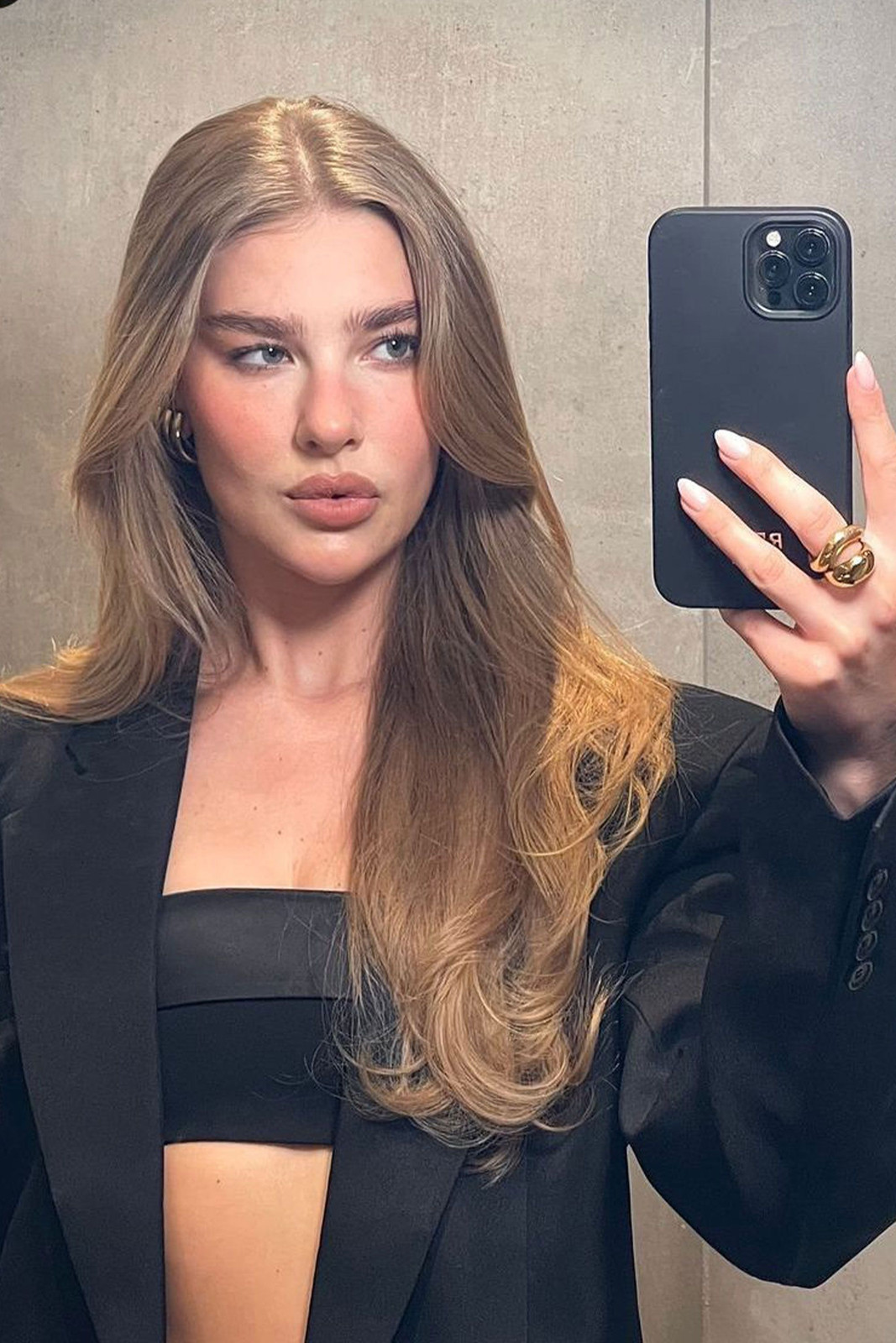 Shoulder-Length Visual Idea Shoulder-Length Visual Idea — Spring Blonde 2027