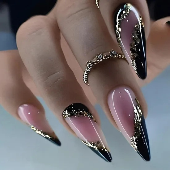 Glossy With Metallic Foil Visual Idea Glossy With Metallic Foil Visual Idea — Press On Nails 2027