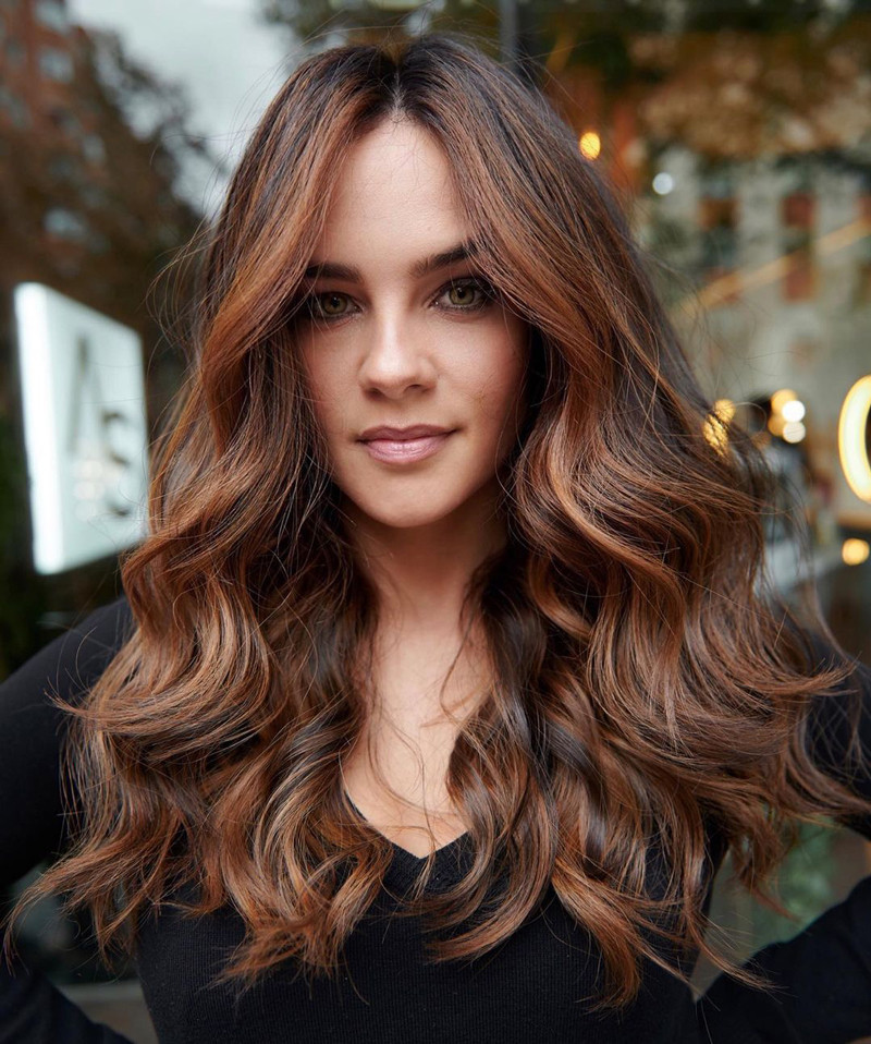 Salon Visual Idea — Caramel Brunette 2027
