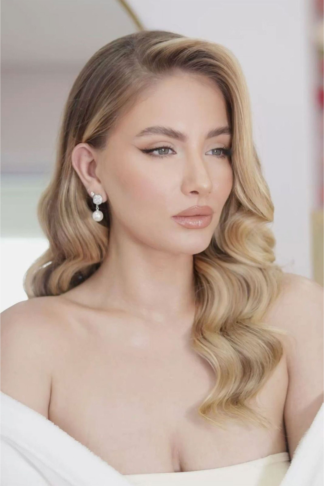 Ash Blonde With Balayage Visual Idea Ash Blonde With Balayage Visual Idea — Christmas Party Hairstyles 2026