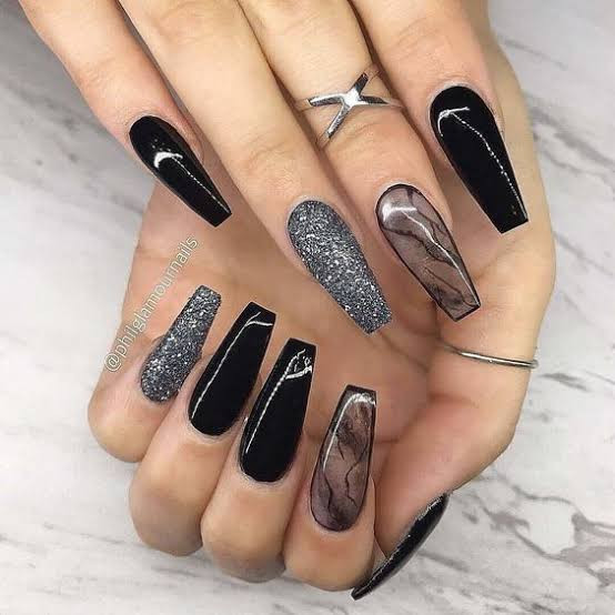 Evening Party Visual Idea Evening Party Visual Idea — Black Nails 2027