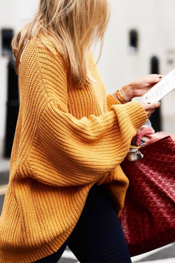 Mustard Yellow Oversized Sweater with Voluminous Sleeves Mustard Yellow Oversized Sweater with Voluminous Sleeves — Oversized Sweater Outfits 2027