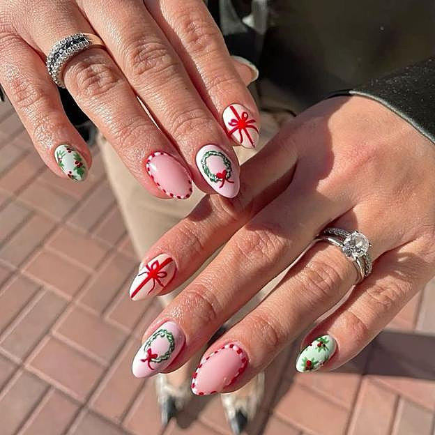 Christmas Visual Idea Christmas Visual Idea — Christmas Bow Nails 2026