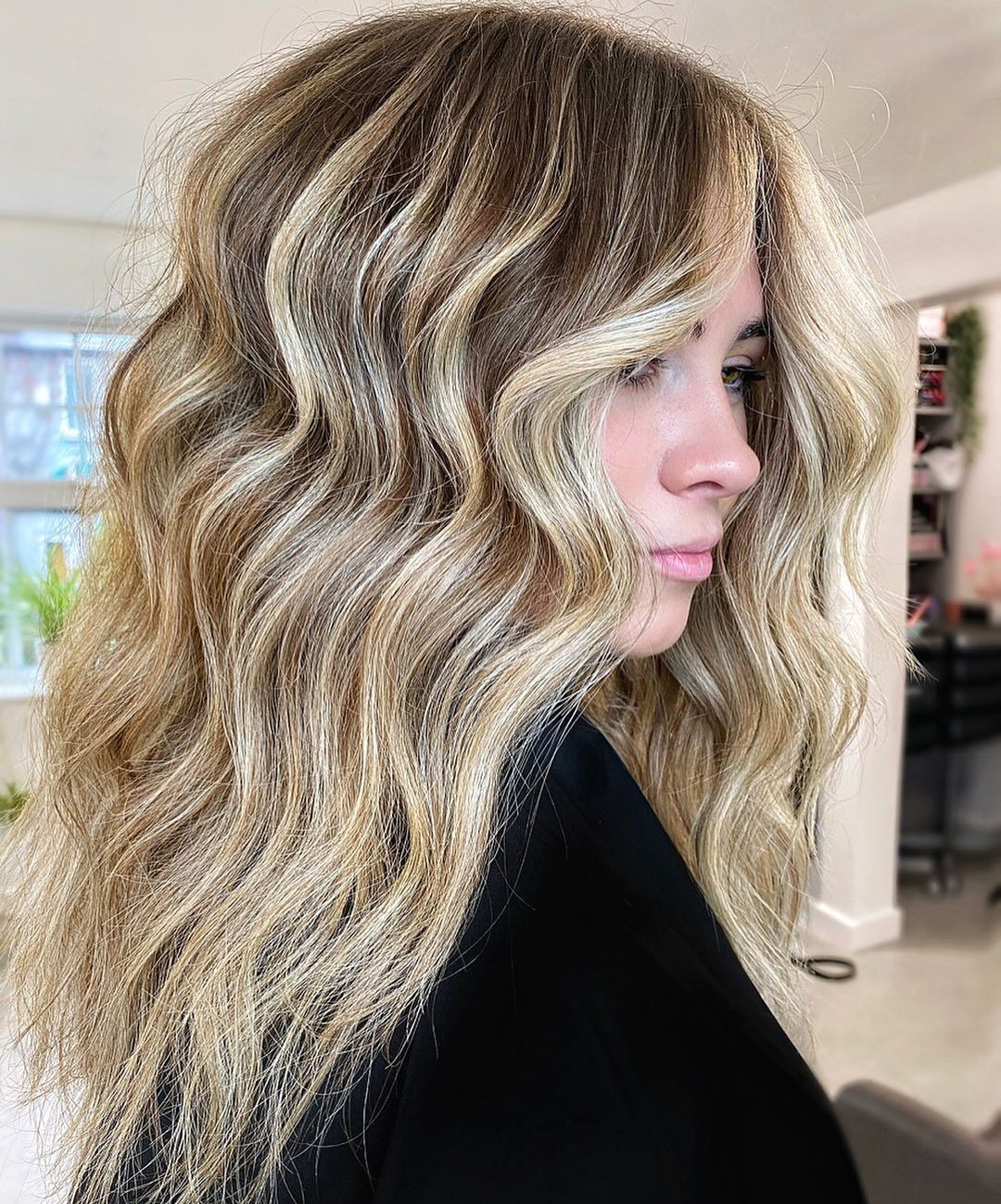 Front View Close Crop Visual Idea Front View Close Crop Visual Idea — Vanilla Blonde 2027