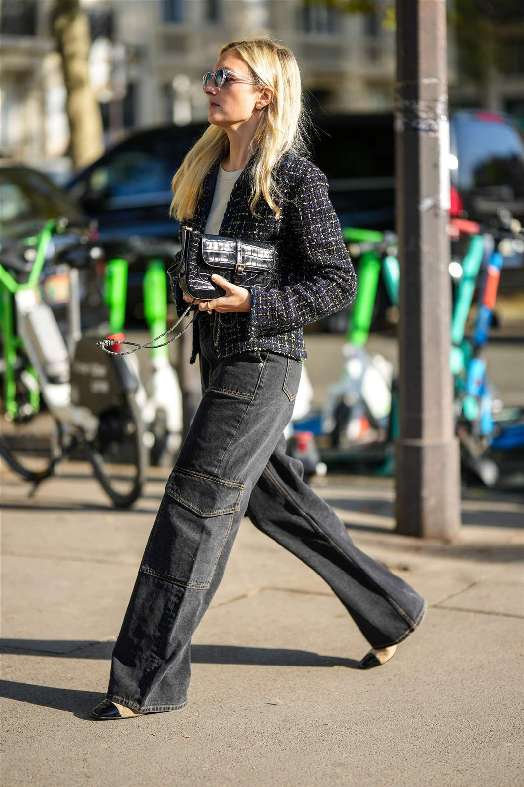 Two-Tone Pointed Heels Outfit Idea Two-Tone Pointed Heels Outfit Idea — Cargo Pants 2027