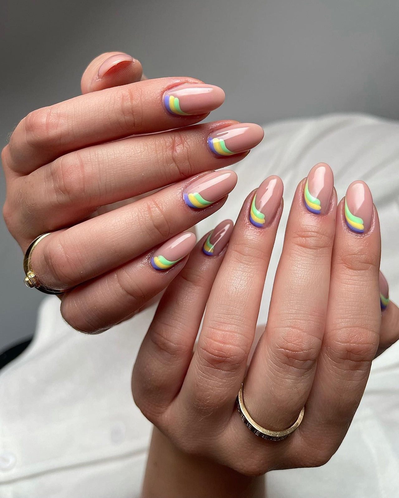 Curved Pastel Lines On The Tips Visual Idea Curved Pastel Lines On The Tips Visual Idea — Abstract Nails 2027