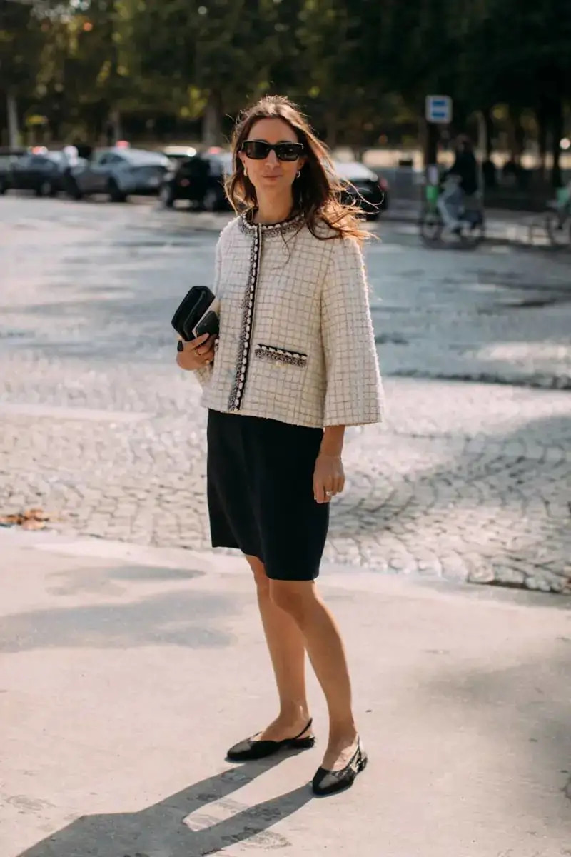 Smart Casual Outfit Idea — Mini Skirts 2027