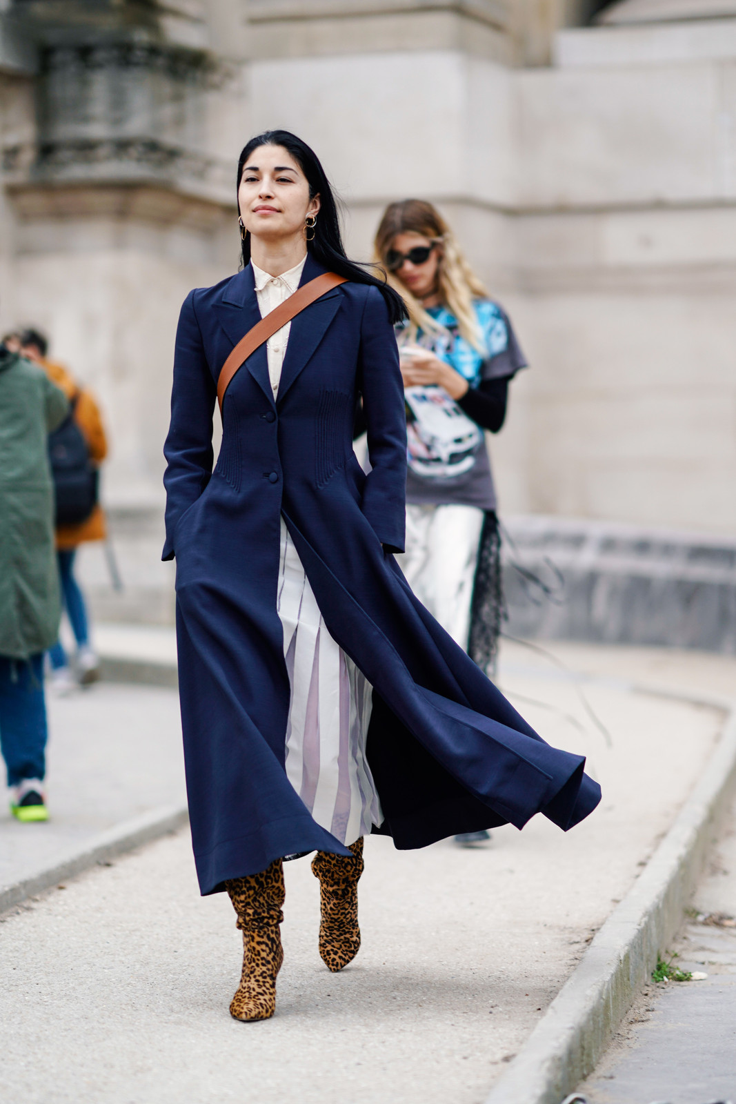 White Pleated Dress with Navy Coat and Leopard Boots White Pleated Dress with Navy Coat and Leopard Boots — Dress 2027 with Boots Outfit