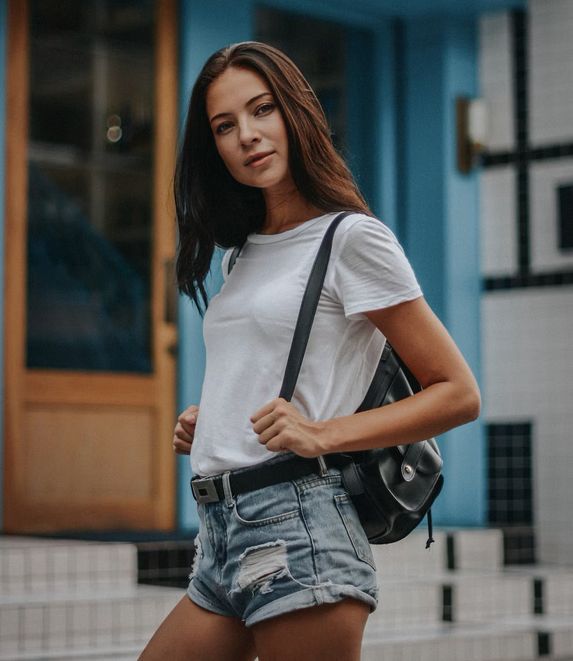 Casual White T-Shirt and Distressed Denim Shorts Casual White T-Shirt and Distressed Denim Shorts — Aesthetic Outfits 2027