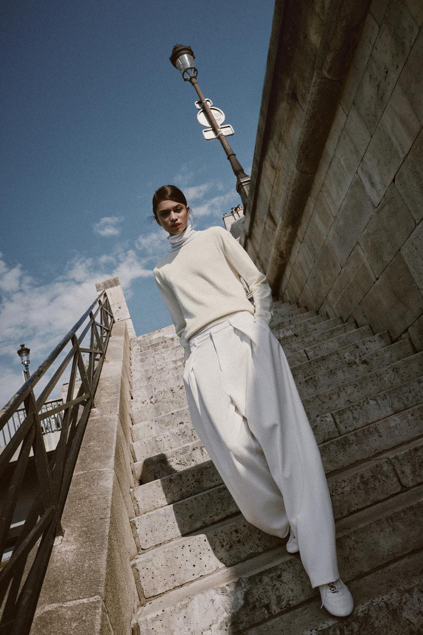 Relaxed Cream Knitwear and Wide-Leg Trousers Relaxed Cream Knitwear and Wide-Leg Trousers — Cream Outfits 2027