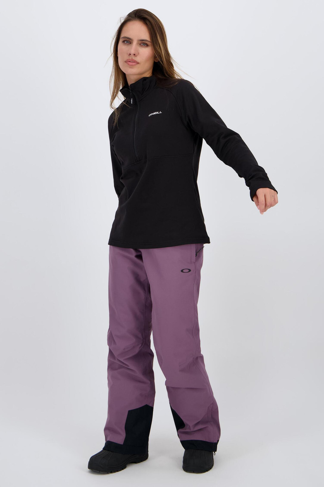 Black Half-Zip Fleece Top with Ski Pants Black Half-Zip Fleece Top with Ski Pants — Fleece Outfits 2027