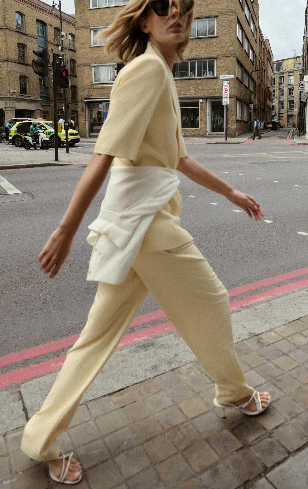 Relaxed Pale Yellow Outfit with White Sweater Accent Relaxed Pale Yellow Outfit with White Sweater Accent — Pale Yellow Outfits 2027