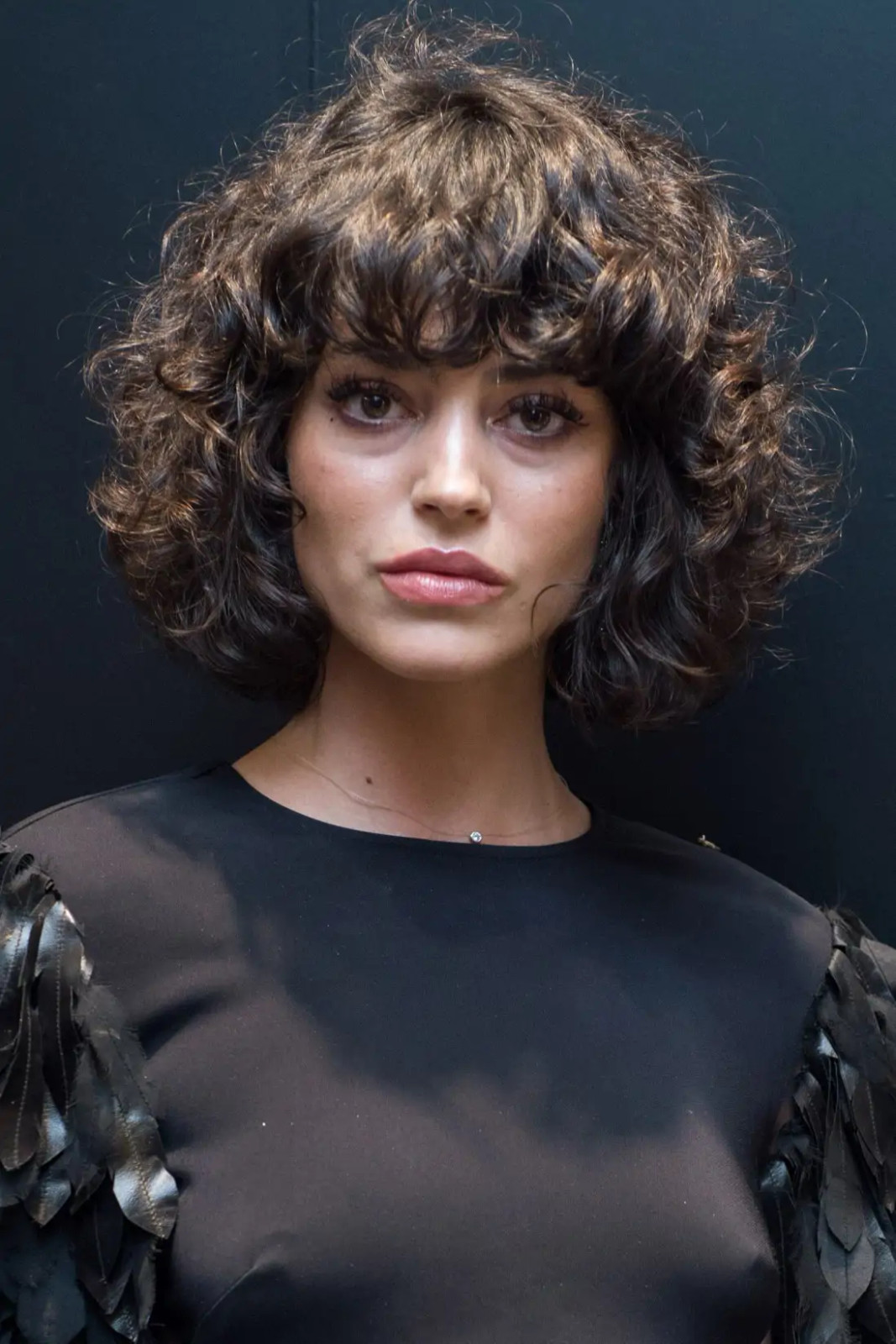 Collarbone Visual Idea Collarbone Visual Idea — Wavy Haircuts 2027
