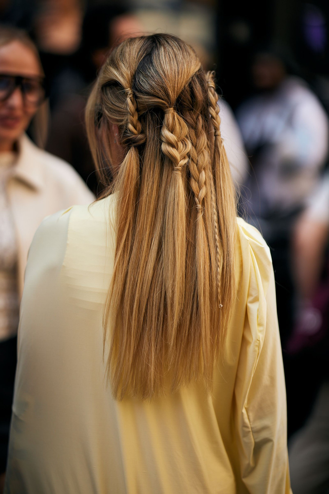 Ash Blonde With Lighter Highlights Visual Idea Ash Blonde With Lighter Highlights Visual Idea — Dance Hairstyles 2027