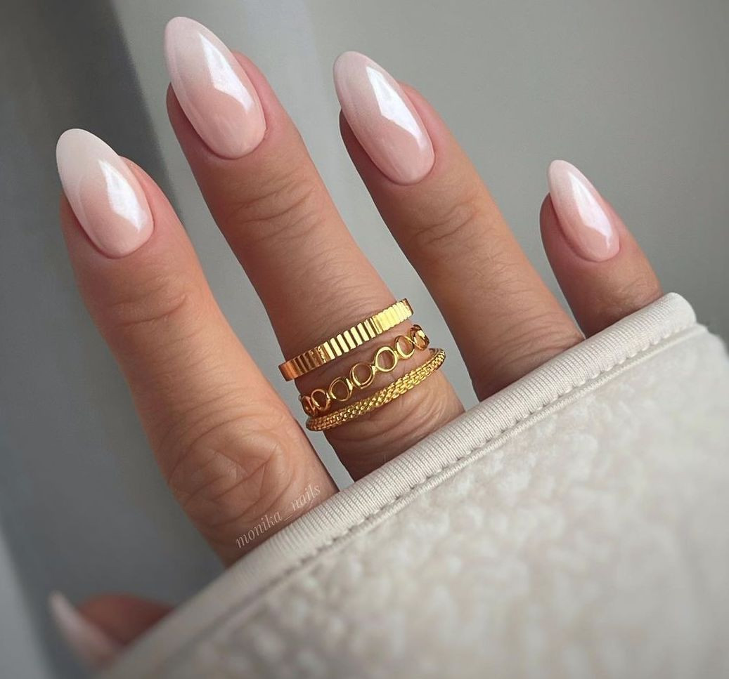Shimmer Visual Idea Shimmer Visual Idea — Winter Pink Nails 2027