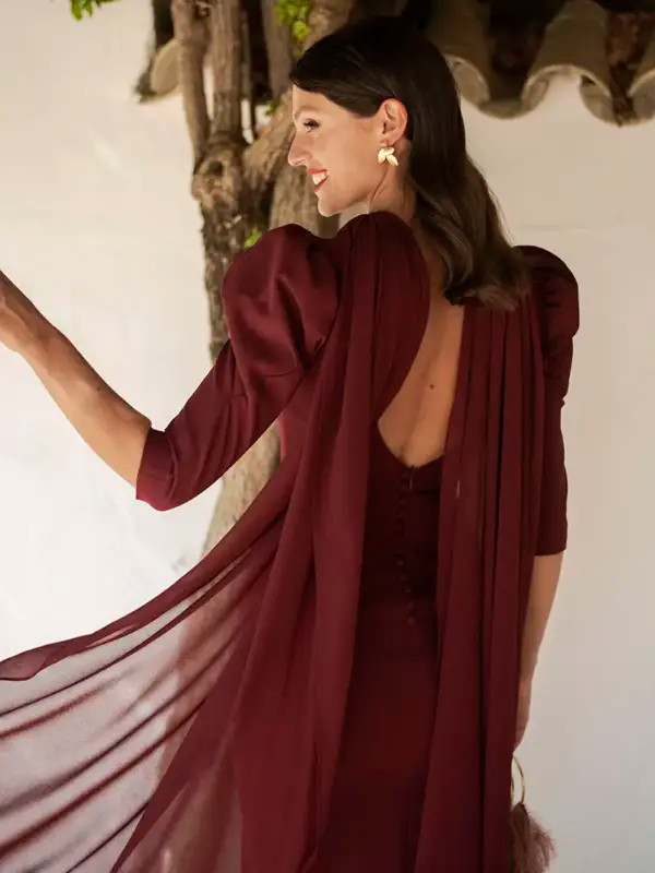 Burgundy Satin Dress with Voluminous Sleeves and Chiffon Cape Burgundy Satin Dress with Voluminous Sleeves and Chiffon Cape — Backless Dresses 2027