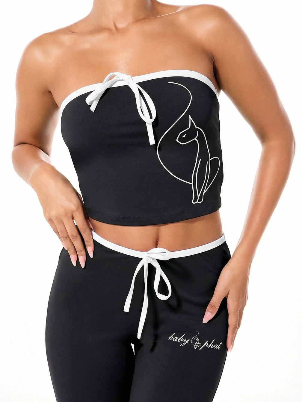 Black Tube Top with Contrast Trim and Bow Detail Black Tube Top with Contrast Trim and Bow Detail — Tube Top Outfits 2027