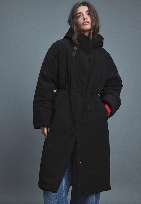 Adjustable Waist Puffer for Versatile Styling — Winter Outfits 2027 with Puffer