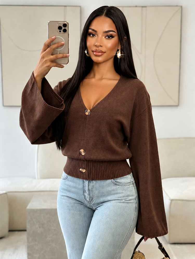 Bell Sleeve Knit Cardigan with Classic Blue Jeans Bell Sleeve Knit Cardigan with Classic Blue Jeans — Casual Thanksgiving Outfits 2026