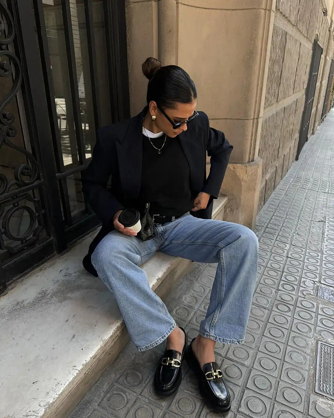 Casual Chic: Black Blazer, Jeans, and Loafers — Spring Capsule Wardrobe 2027