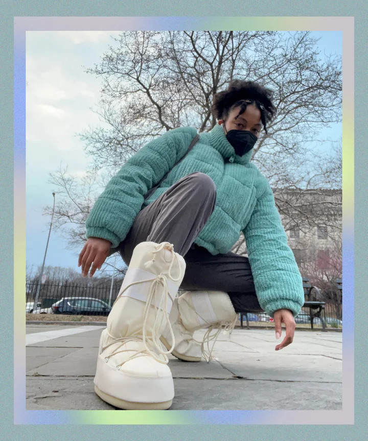 Cream Moon Boots with Teal Quilted Jacket and Grey Pants Cream Moon Boots with Teal Quilted Jacket and Grey Pants — Moon Boots Outfits 2027