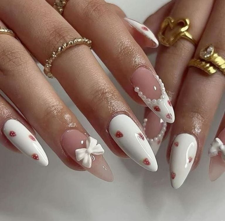 Visual Idea — The Finish Is Glossy Short Bow Nails 2027