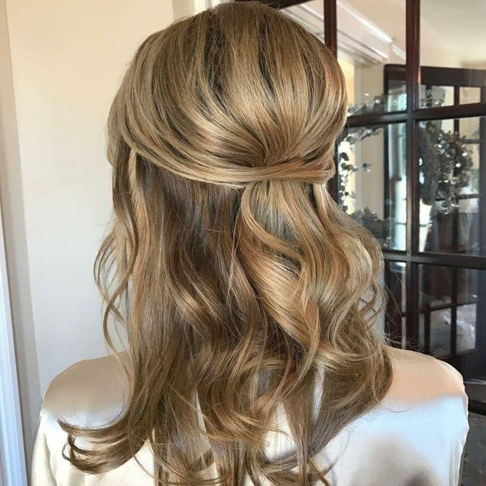 Half Up Half Down Twisted Detail Visual Idea Half Up Half Down Twisted Detail Visual Idea — Simple Hairstyles 2027