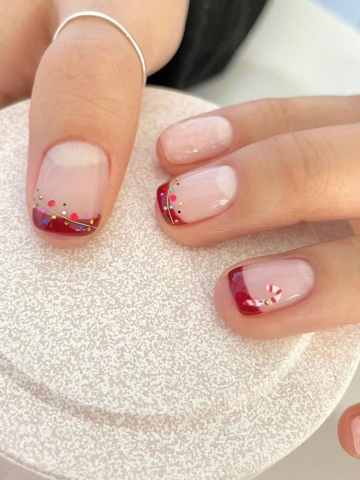 One Hand Visual Idea One Hand Visual Idea — Christmas Gel Nails 2026